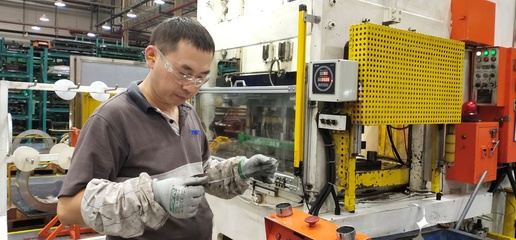 南昌經(jīng)開區(qū)對高新技術(shù)企業(yè)減費降稅促進企業(yè)出口創(chuàng)匯